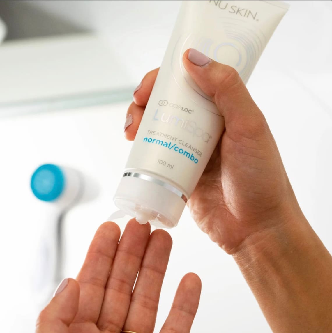 Nu Skin ageLOC LumiSpa Activating Face Cleanser - Normal Combo Sensitive Dry Oily or Blemish Prone